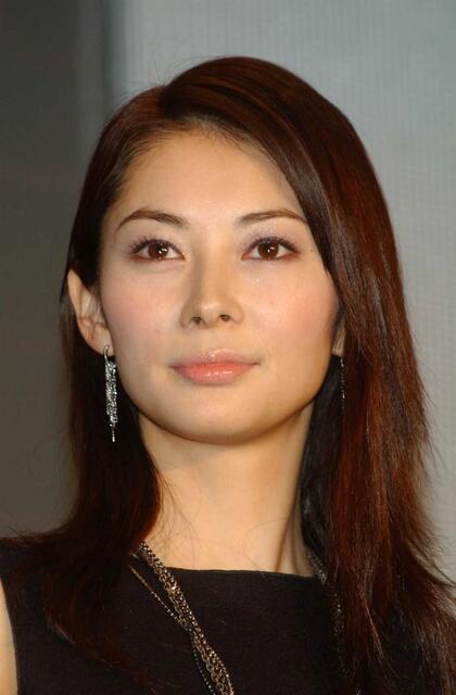 社長と結婚→ハワイ→シンガポール在住の47歳3児ママ女優 気品