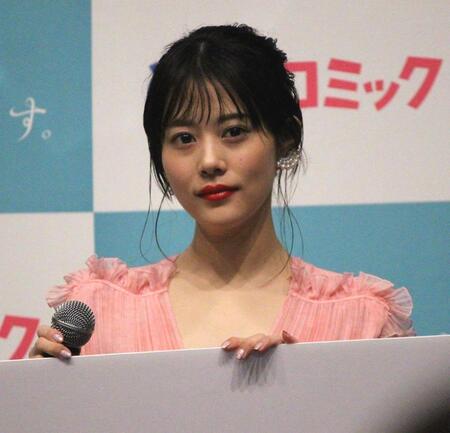 　新ＣＭ発表会に登場した高畑充希