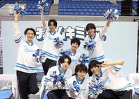 　「チームキミリズ」の（前列左から）福崎那由他、山﨑光、本島純政（後列同）林優大、太田将熙、水田航生、溝口琢矢