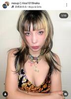 紅白にサプライズ登場 仲里依紗がド派手衣装の接近＆全身ショット公開