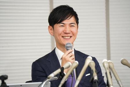 　会見を行った石丸伸二氏（撮影・高石航平）