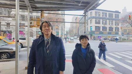 　ニューヨークで対面した松井秀喜氏（左）と有働由美子