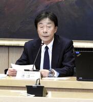 　一連の報道について説明するフジテレビの港浩一社長