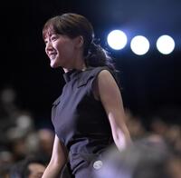 　映画「野生の島のロズ」完成披露試写会に登場した綾瀬はるか（撮影・伊藤笙子）