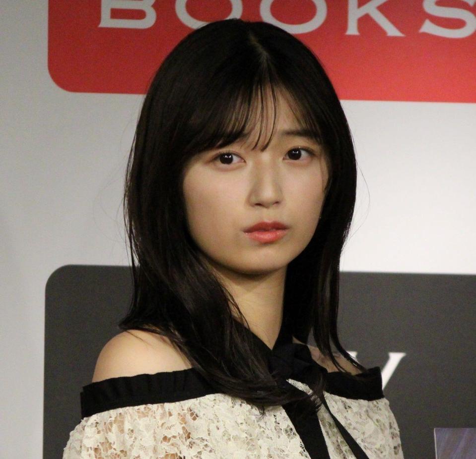 　発売記念取材会に出席した乃木坂４６の五百城茉央