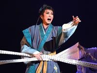 　星組『にぎたつの海に月出づ』の極美慎＝宝塚バウホール（撮影・高部洋祐）