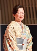 　「必殺仕事人」の会見に出席した和久井映見＝２３年１月