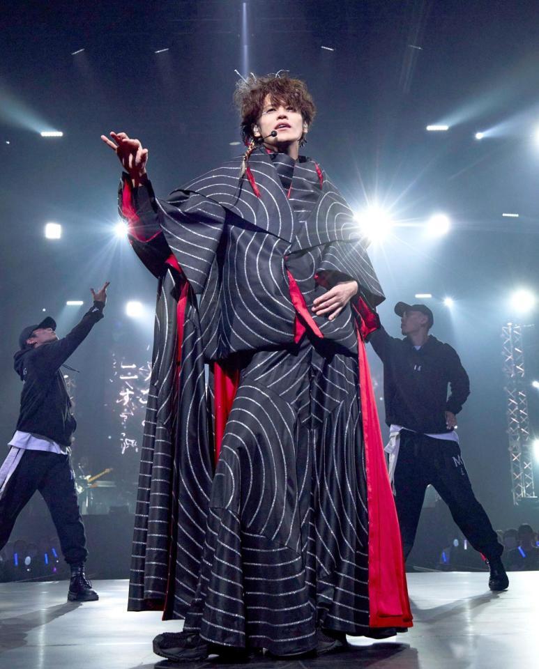 　パフォーマンスをする宮野真守（提供・山内洋枝）