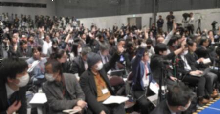 　４００人以上の報道陣が集まったフジテレビの会見（撮影・佐々木彰尚）