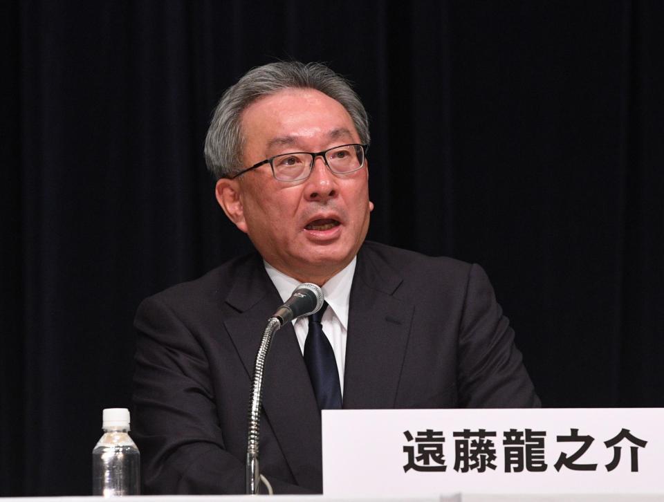 　会見をする遠藤龍之介フジテレビ副会長（撮影・佐々木彰尚）