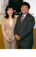 　森永卓郎さんと増田みのりアナ＝２００４年３月