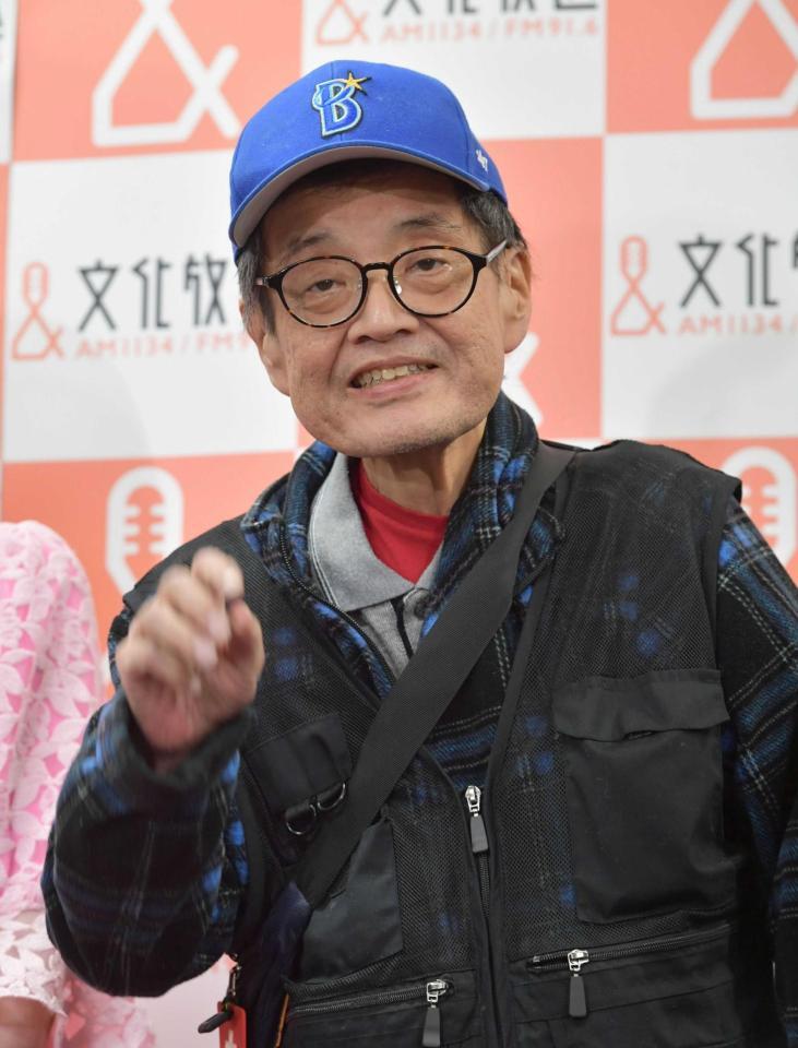 　文化放送のイベントで取材に応じる森永卓郎さん＝２０２４年１１月