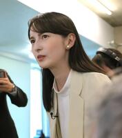 　山本恵里伽アナウンサー（２４年９月撮影）