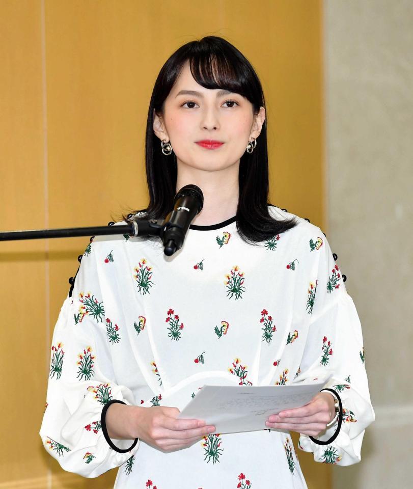 　山本恵里伽アナウンサー（１９年１２月撮影）