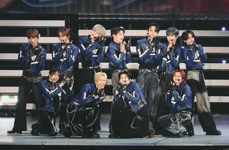 　「ＬＡＰＯＳＴＡ　２０２５」に出演したＩＮＩ　ⓒＬＡＰＯＮＥ　ＥＮＴＥＲＴＡＩＮＭＥＮＴ