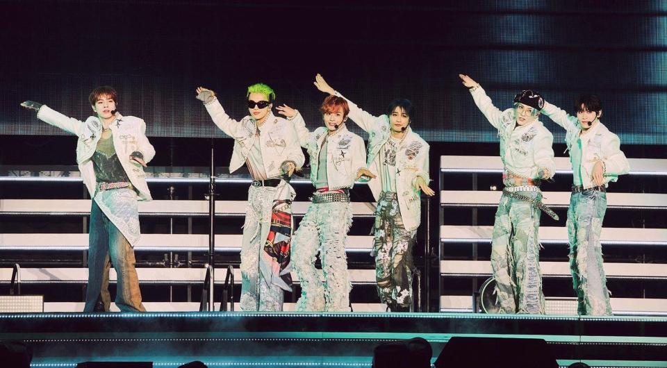 　「ＬＡＰＯＳＴＡ　２０２５」に出演したＤＸＴＥＥＮ　ⓒＬＡＰＯＮＥ　ＥＮＴＥＲＴＡＩＮＭＥＮＴ