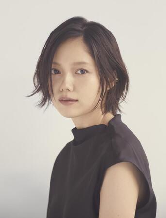 　お市役を務める宮﨑あおい