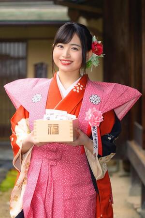 　豆まき式に参加した其原有沙