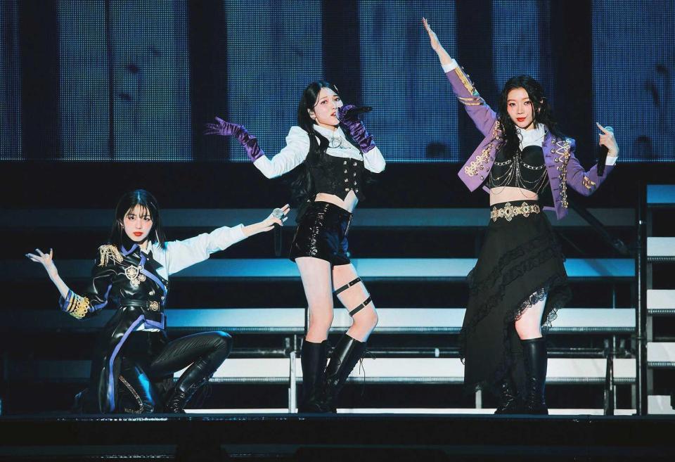 　「ＬＡＰＯＳＴＡ　２０２５」に出演したＩＳ：ＳＵＥ　ⓒＬＡＰＯＮＥ　ＧＩＲＬＳ