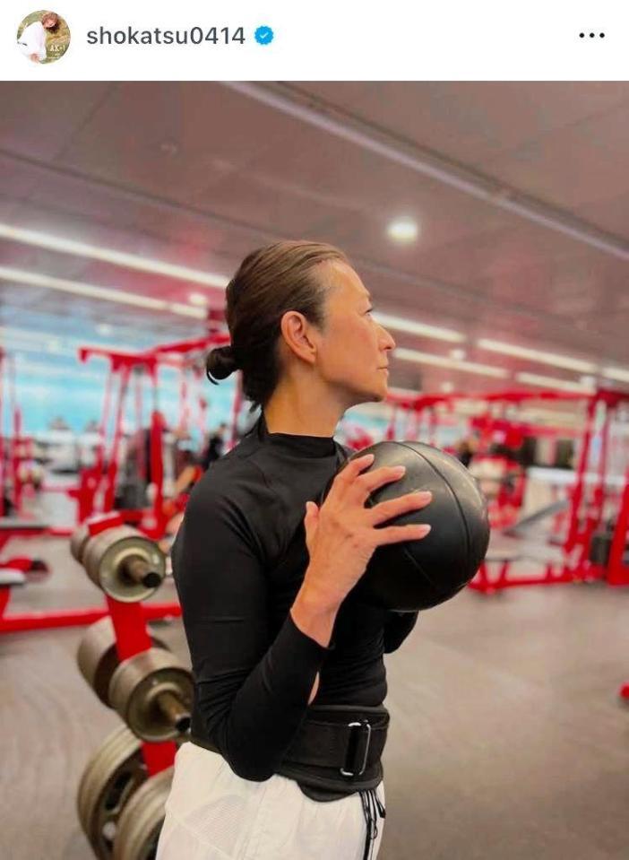 　亜希のインスタグラム＠ｓｈｏｋａｔｓｕ０４１４より