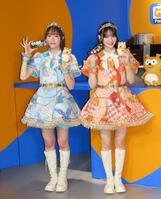 　取材会に出席した（左から）真中まな、鎮西寿々歌