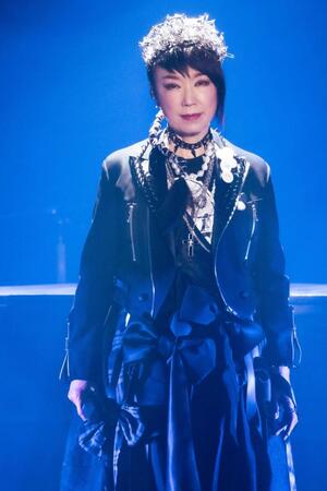 　苗場ライブを行った松任谷由実（撮影・田中聖太郎）