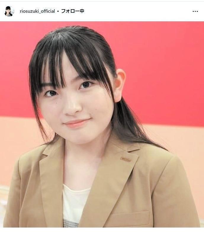 鈴木梨央のインスタグラム＠ｒｉｏｓｕｚｕｋｉ＿ｏｆｆｉｃｉａｌから