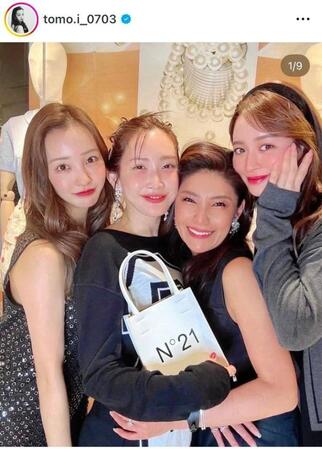　板野友美のインスタグラム＠ｔｏｍｏ．ｉ＿０７０３より