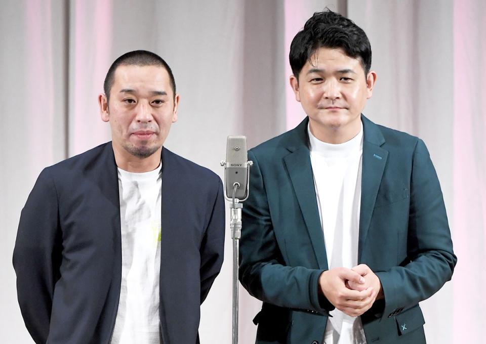 　千鳥・大悟（左）とノブ