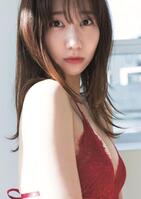 　柏木由紀完全版写真集「Ｔｉｍｅ　Ｃａｐｓｕｌｅ」ⓒＴａｋｅｏ　Ｄｅｃ．／集英社