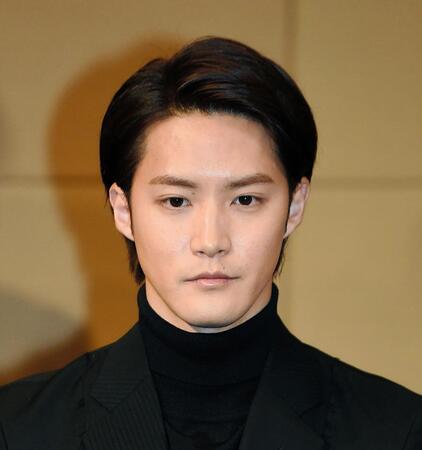 　白石隼也