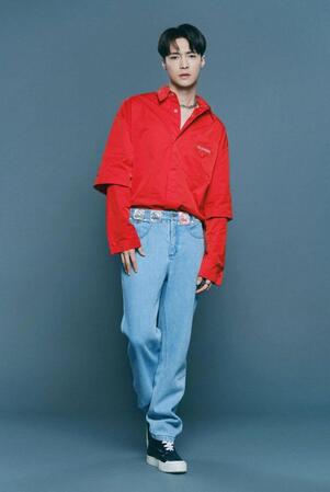 　ＥＸＯ公式フェイスブックより　中国人メンバーのレイ