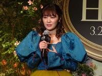 　映画「白雪姫」吹替版声優を務めた吉柳咲良