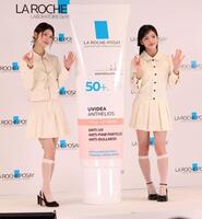 　イベントに登壇したＩＬＬＩＴのＭＯＫＡ（左）とＩＲＯＨＡ