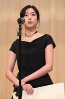 　主演女優賞に輝いた河合優実（撮影・佐藤厚）