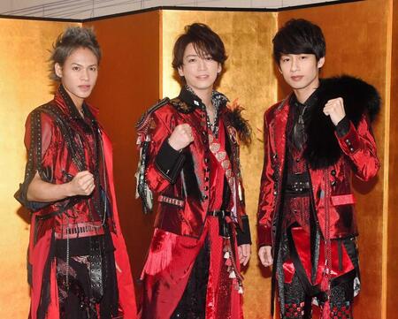 　解散が発表されたＫＡＴ-ＴＵＮの（左から）上田竜也、亀梨和也、中丸雄一（２０１８年撮影）