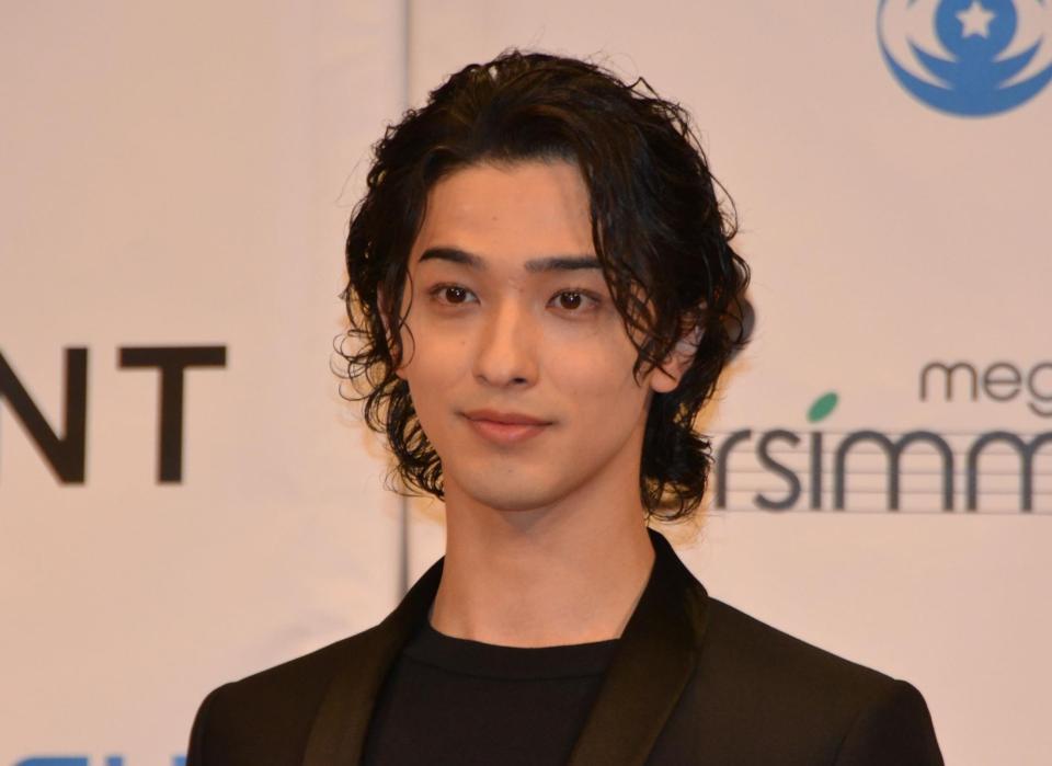 　「第７９回毎日映画コンクール」贈呈式に登場した横浜流星