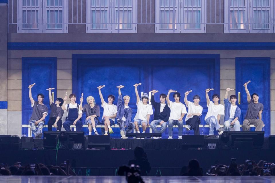 　ＳＥＶＥＮＴＥＥＮ公式フェイスブックより