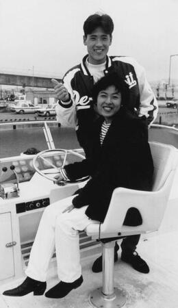 新庄監督の元妻・大河内志保 小麦色の肌が眩しい19歳時ポスター公開