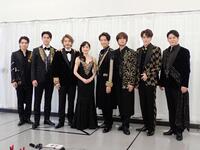 　開演前に記者会見を行った（左から）三浦宏規、甲斐翔真、佐藤隆紀、島田歌穂、井上芳雄、浦井健治、宮野真守、小野田龍之介