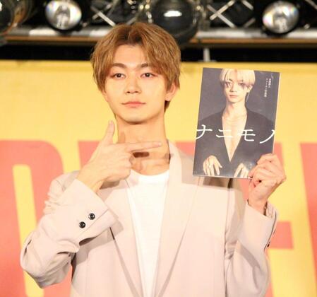 　発売記念イベントに出席した吉澤要人