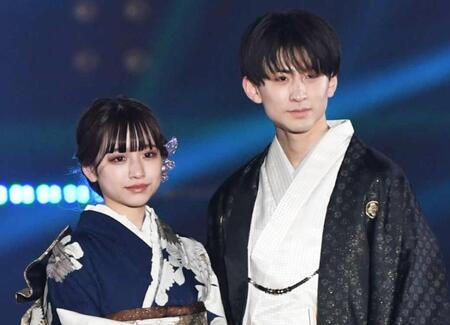 　重川茉弥（左）と前田俊（しゅんまや