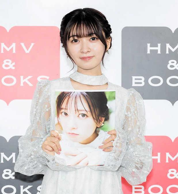 　写真集の発売記念イベントを行った鈴原希実