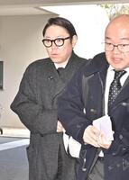 　お別れの会に出席する阿部サダヲ（撮影・持木克友）