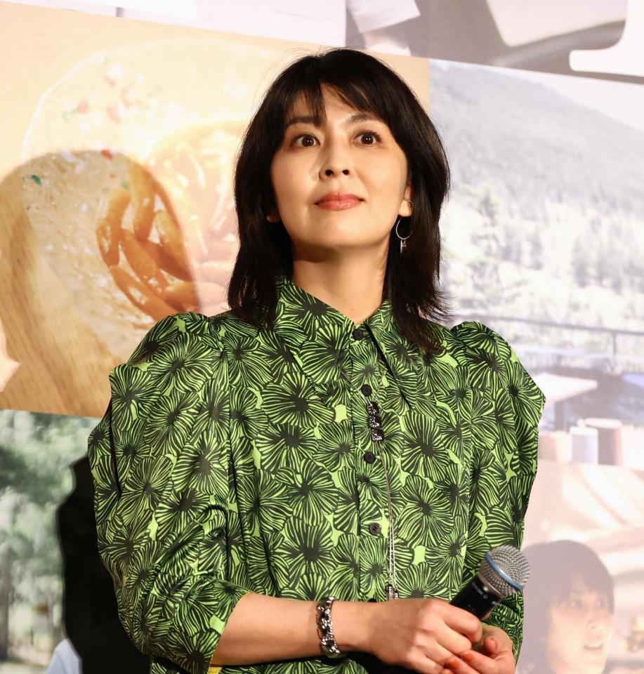 　大ヒット舞台あいさつに登壇した松たか子（撮影・中島達哉）