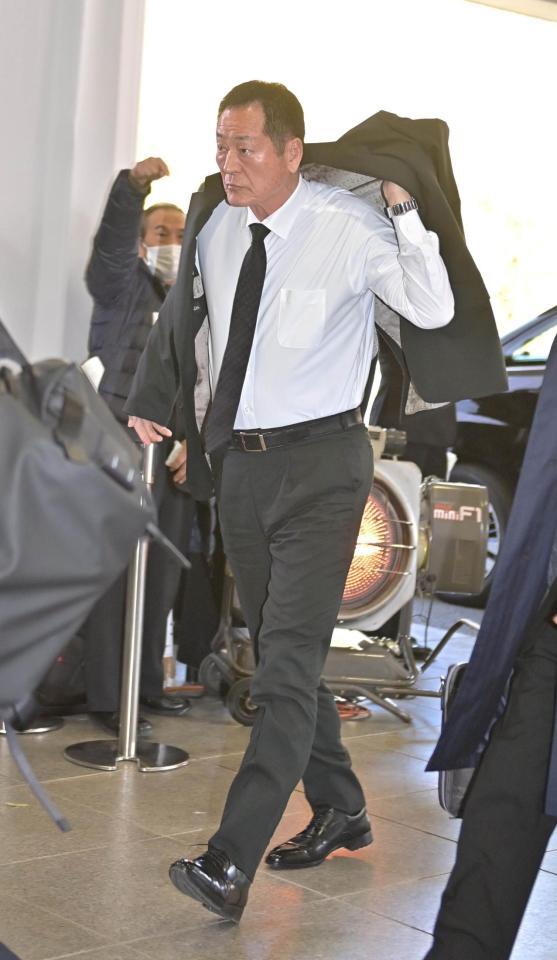 　お別れの会に出席する中畑清氏（撮影・持木克友）