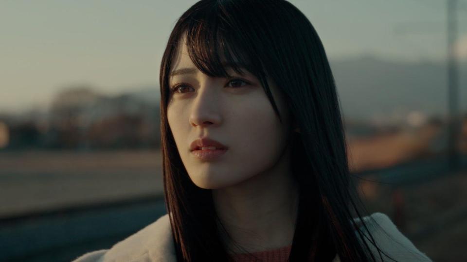 　乃木坂４６の６期生として公開された大越ひなの