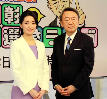 　池上彰氏（右）と大江麻理子キャスター＝２０１７年１０月