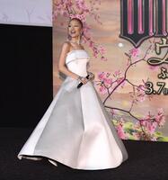 　ジャパンプレミアに登場したアリアナ・グランデ（撮影・佐々木彰尚）