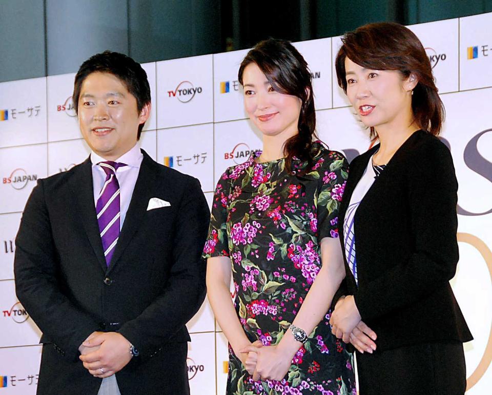 大江麻理子キャスター（中央）＝２０１８年４月